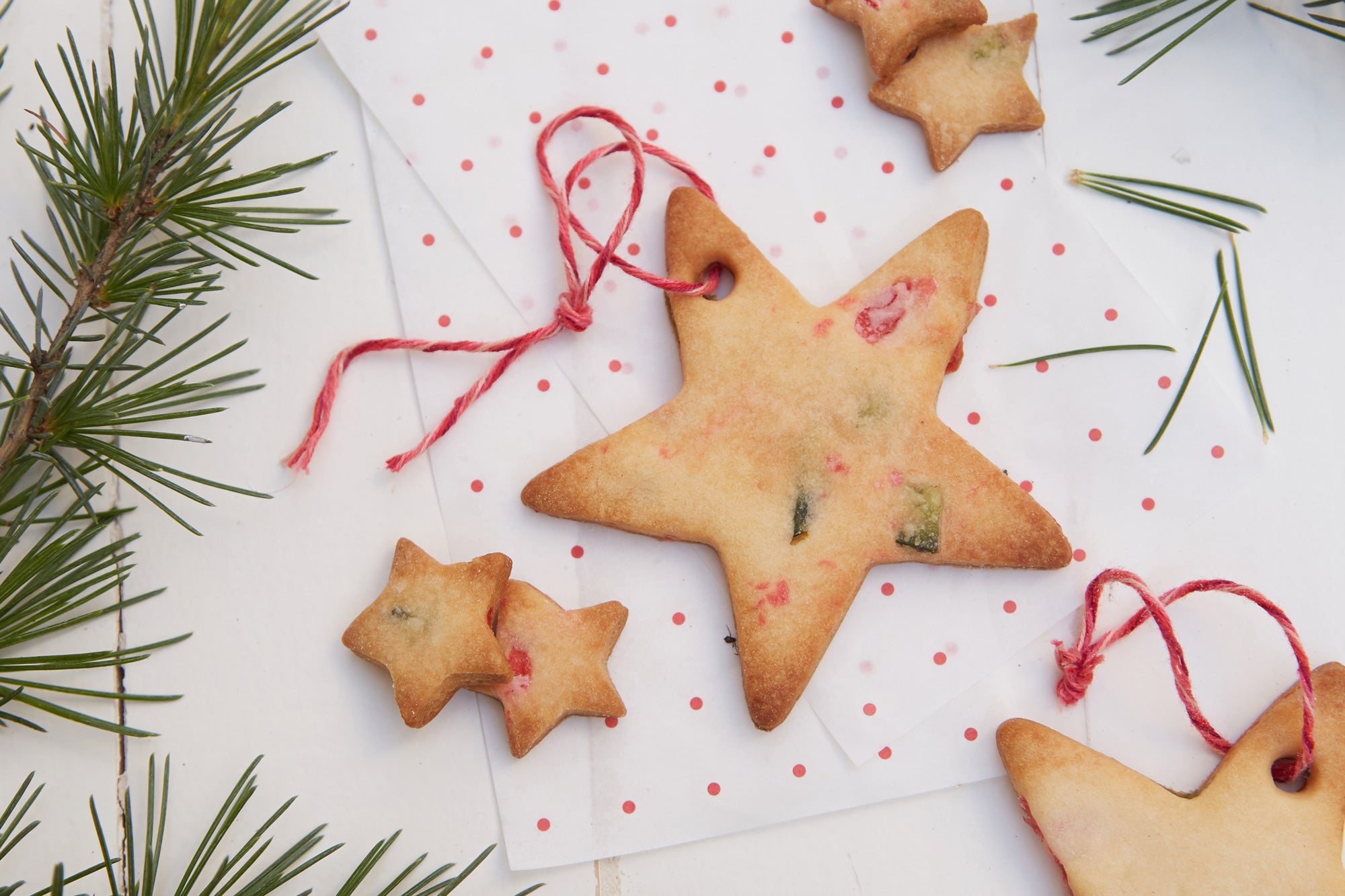 Galletas de estrella decoradas