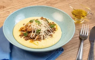 Polenta con carne